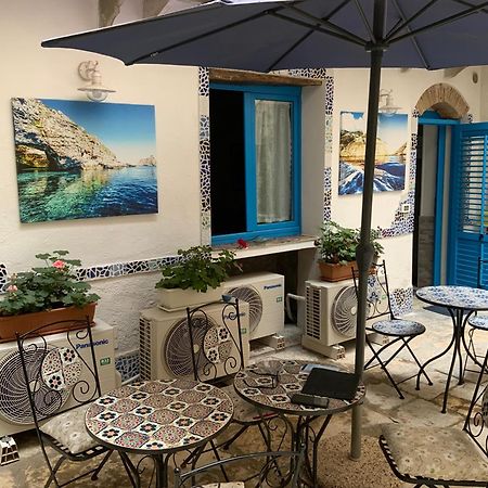 Cortile Azzurro Hotel Trapani Kültér fotó